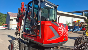PELLE ARAIGNEE R653 M 4X2