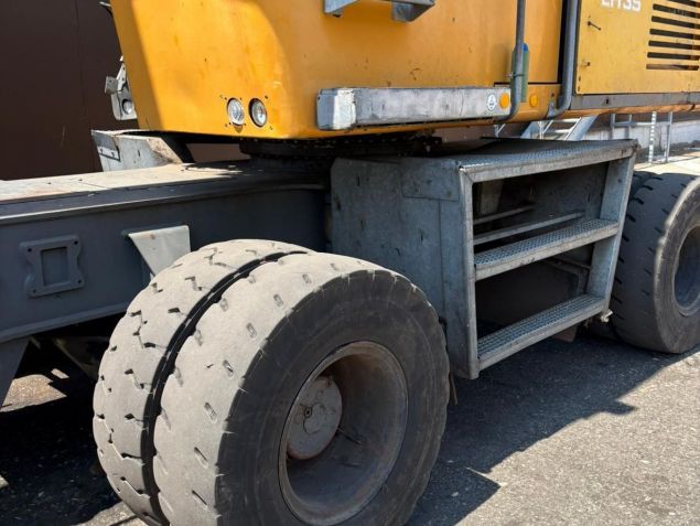 Liebherr Liebherr LH 35 M Timber Litronic SANS LA PINCE - Visuel #5