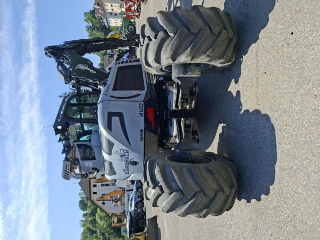 Euromach PELLE ARAIGNEE R1255 4X4 - Visuel #4