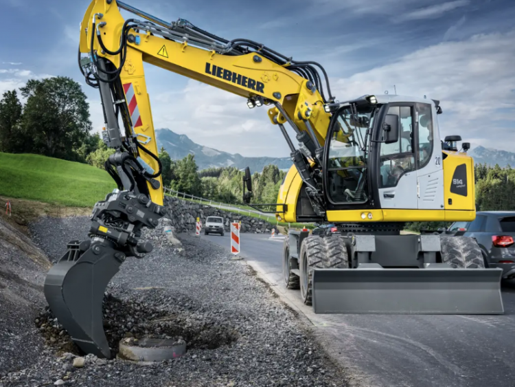 A 914 COMPACT LITRONIC Liebherr Groupe HBI